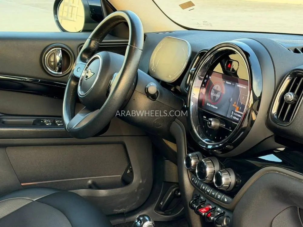 Mini Cooper 2022 for Sale in Sharjah Image-7