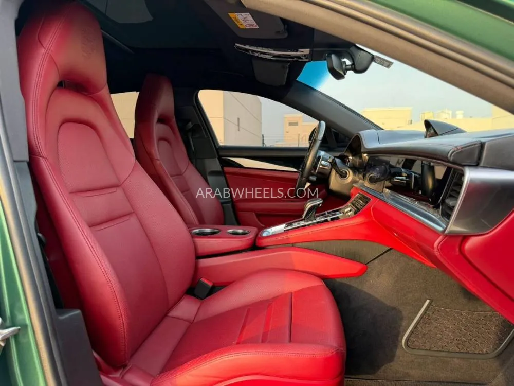 Porsche Panamera 2020 for Sale in Sharjah Image-9