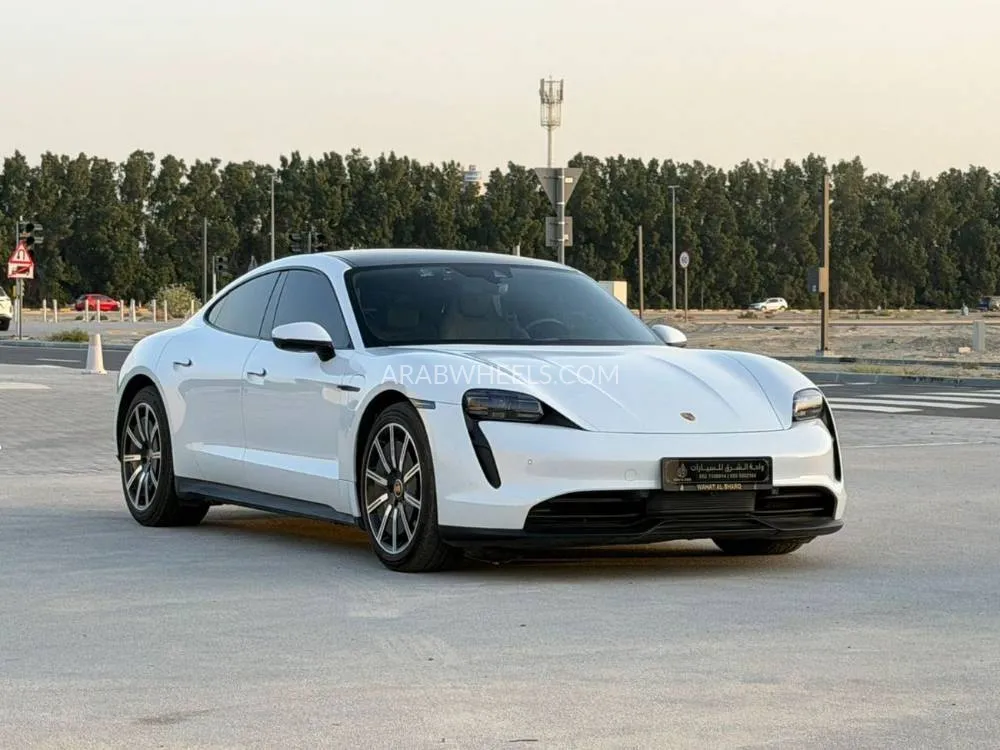 Porsche Taycan 2022 for Sale in Sharjah Image-2