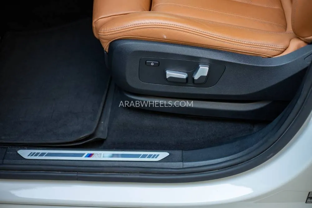 BMW X5 2022 for Sale in Dubai Image-13