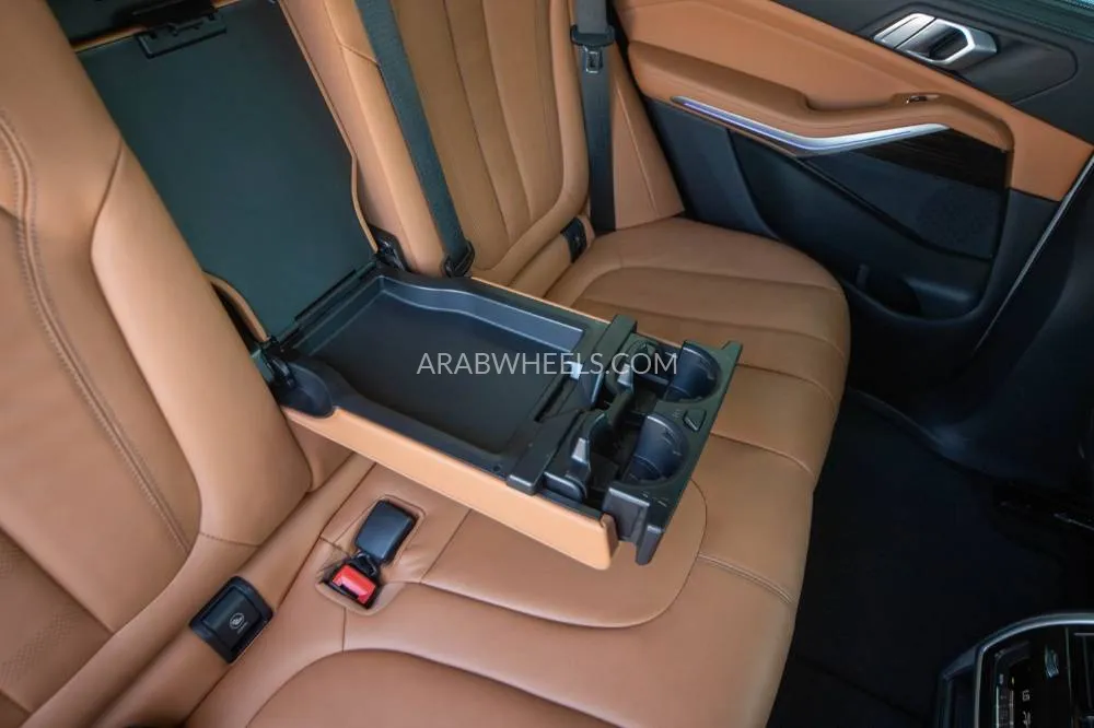 BMW X5 2022 for Sale in Dubai Image-15