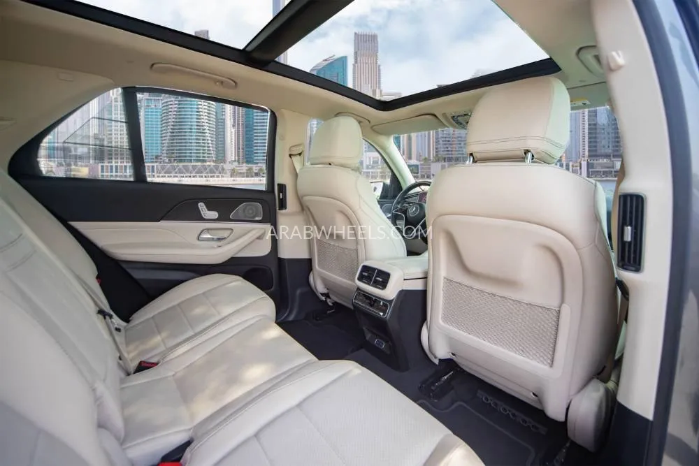 Mercedes Benz GLE Class 2024 for Sale in Dubai Image-7
