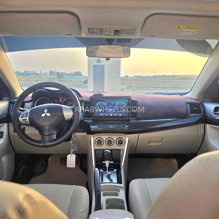 ميتسوبيشي لانسر 2017 for Sale in الشارقة Image-11