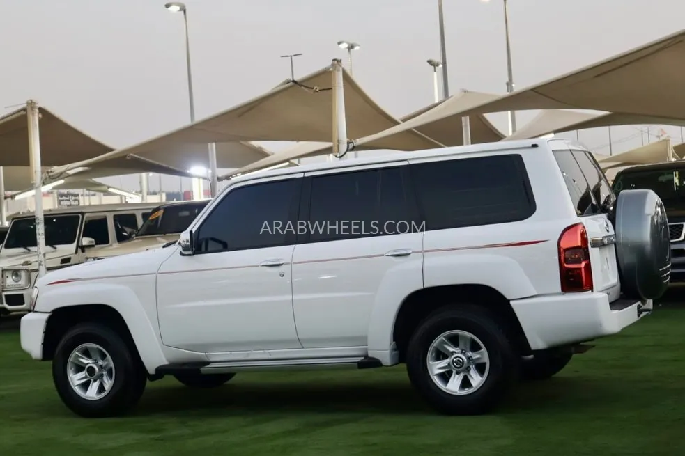 نيسان باترول 2024 for Sale in الشارقة Image-4