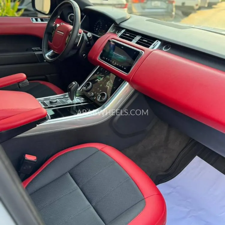 Land Rover Range Rover Sport 2021 for Sale in Dubai Image-6
