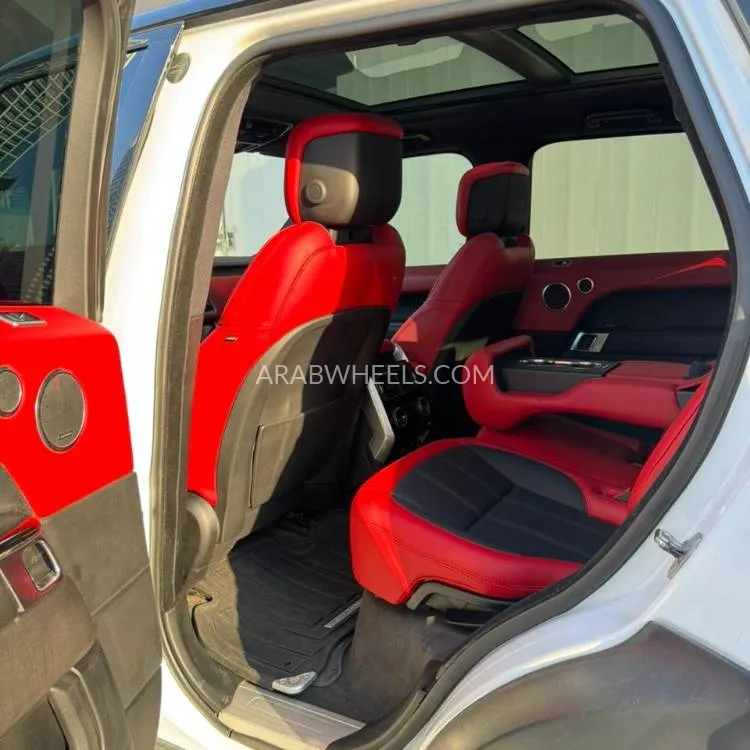 Land Rover Range Rover Sport 2021 for Sale in Dubai Image-8