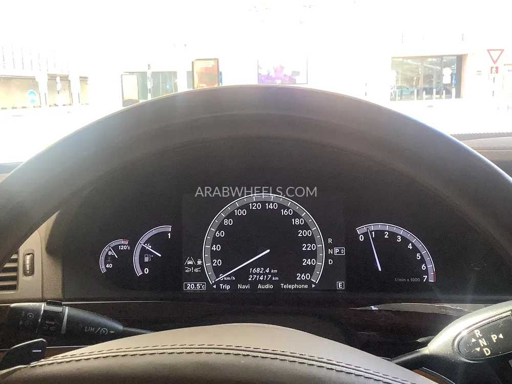 مرسيدس بنز كلاس S 2011 for Sale in أبو ظبي Image-4