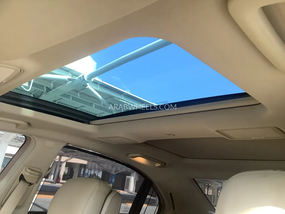 مرسيدس بنز كلاس S 2011 for Sale in أبو ظبي Image-10