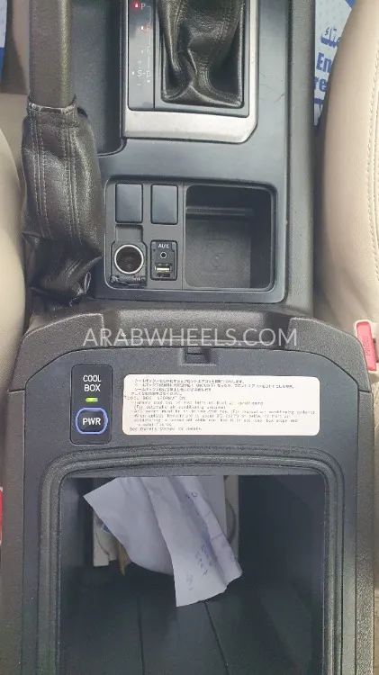 Toyota Land Cruiser Prado 2012 for Sale in Sharjah Image-3