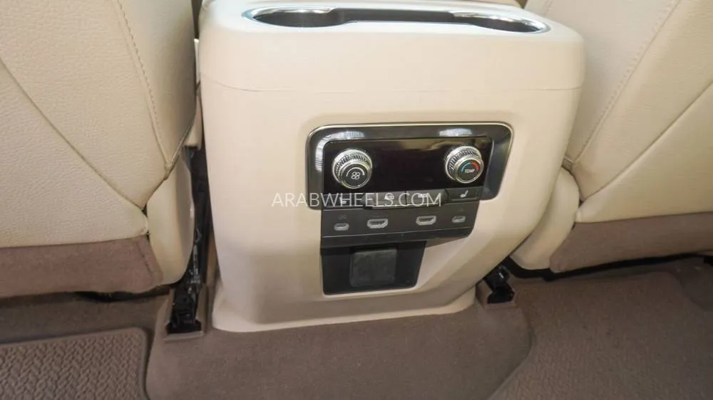 جي إم سي يوكون 2024 for Sale in الشارقة Image-16