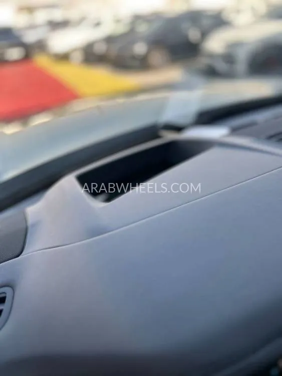 لاند روفر رينج روفر 2024 for Sale in دبي Image-10