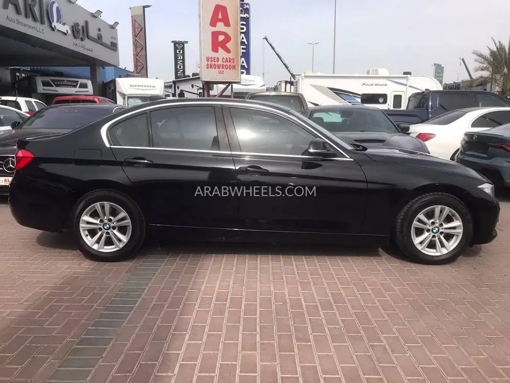 BMW 3 series 2017 for Sale in Dubai Image-4