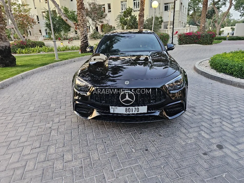 Mercedes Benz E Class 2022 for Sale in Dubai Image-2