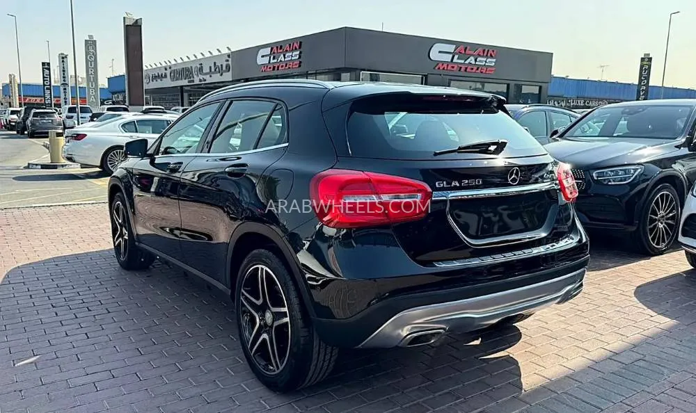 مرسيدس بنز GLA 2017 for Sale in دبي Image-12