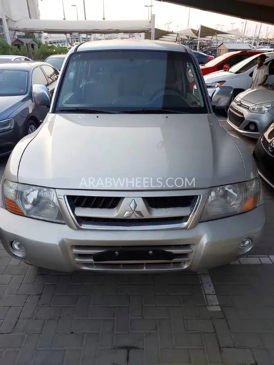 ميتسوبيشي باجيرو 2007 for Sale in الشارقة Image-11