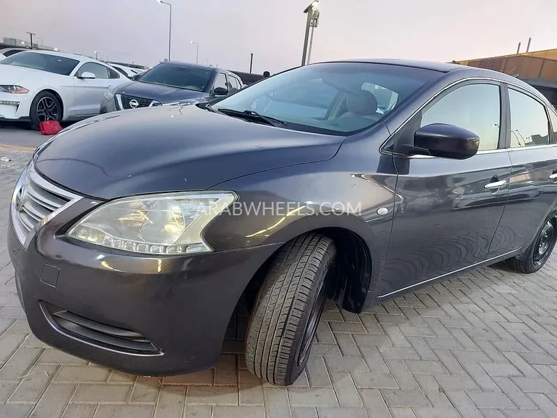 Nissan Sentra 2014 for Sale in Sharjah Image-12