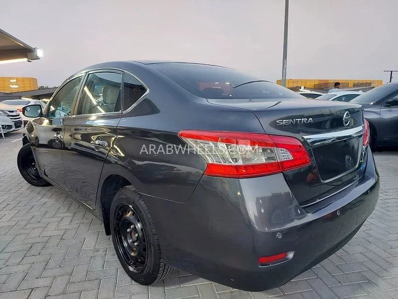 Nissan Sentra 2014 for Sale in Sharjah Image-16