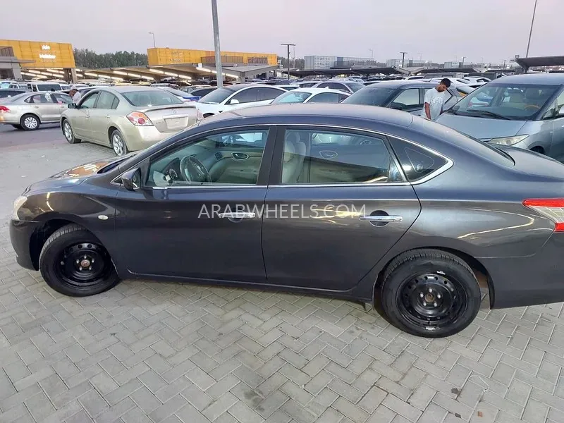 Nissan Sentra 2014 for Sale in Sharjah Image-18