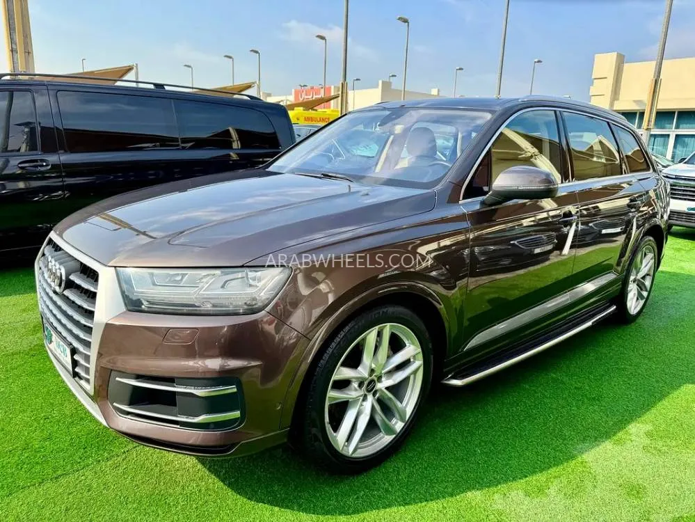 أودي Q7 2016 for Sale in الشارقة Image-13