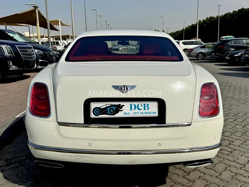 Bentley Mulsanne 2013 for Sale in Sharjah Image-4