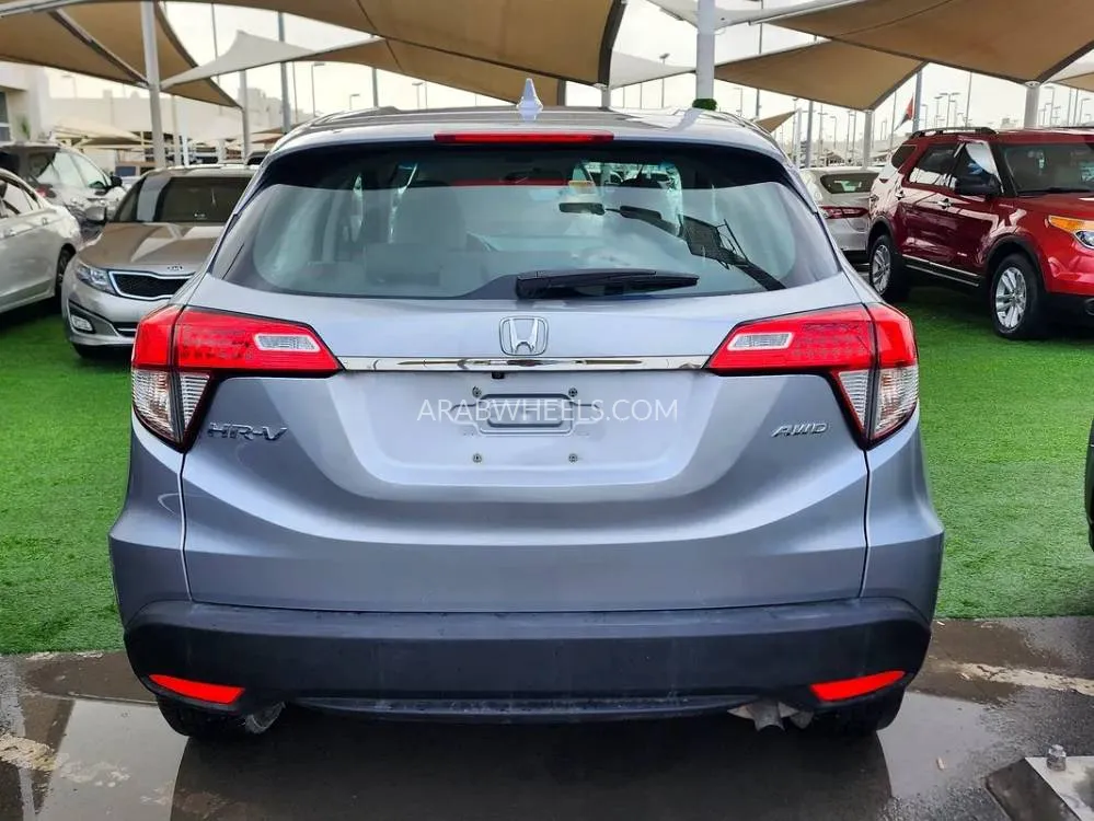 Honda HR-V 2022 for Sale in Dubai Image-7