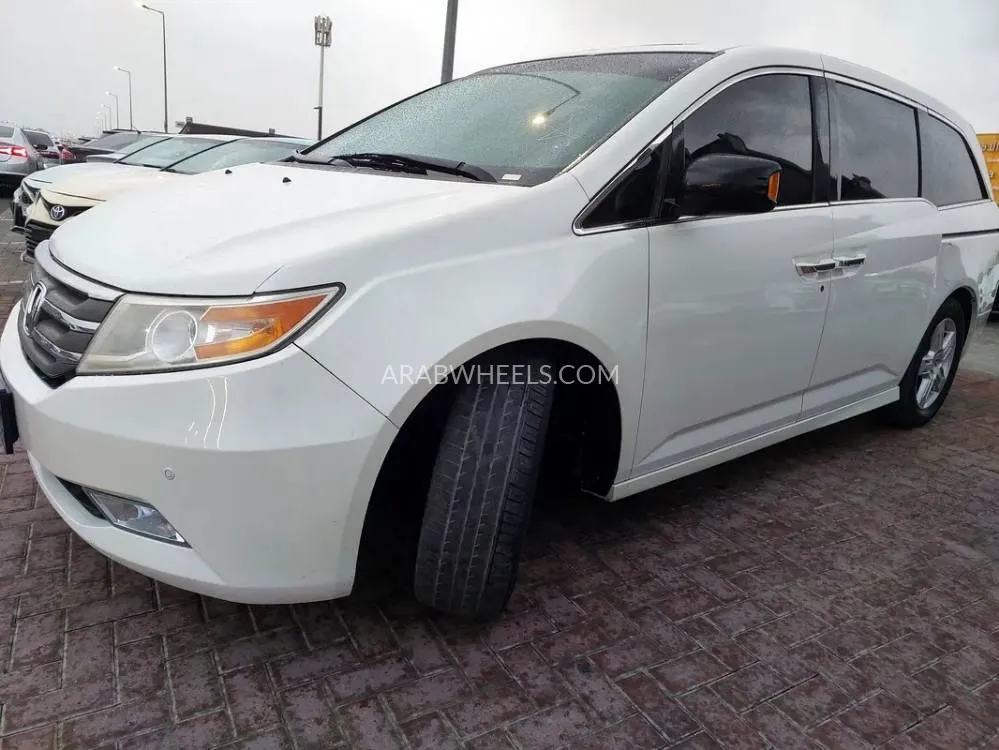 Honda Odyssey 2014 for Sale in Sharjah Image-4