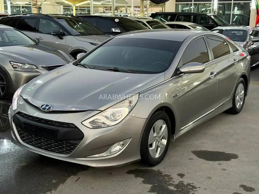 Hyundai Sonata 2012 for Sale in Dubai Image-9