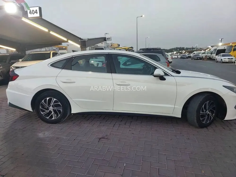 Hyundai Sonata 2023 for Sale in Sharjah Image-8