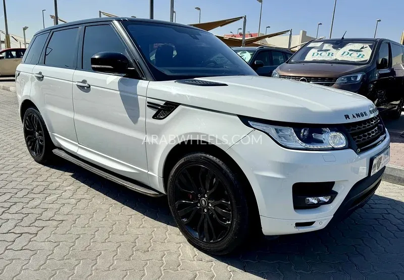 Land Rover Range Rover Sport 2016 for Sale in Sharjah Image-2