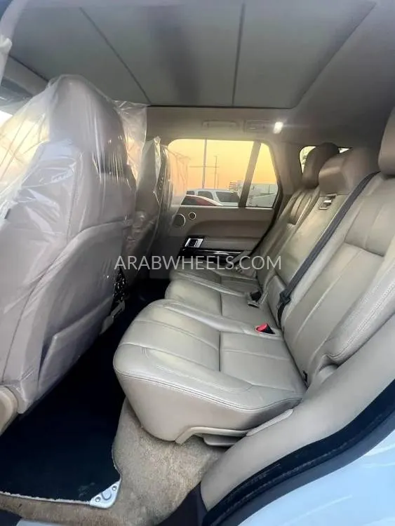 Land Rover Range Rover 2015 for Sale in Sharjah Image-7