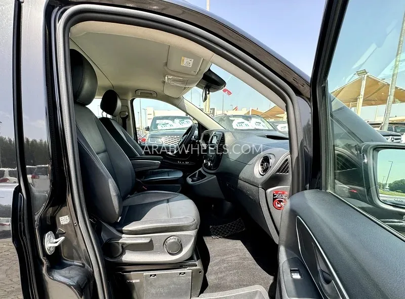 Mercedes Benz Vito 2021 for Sale in Sharjah Image-8