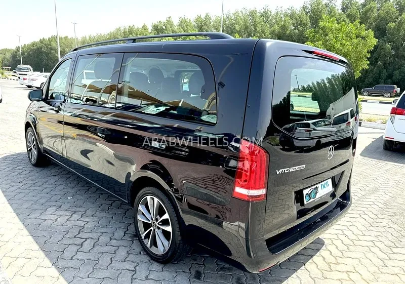 Mercedes Benz Vito 2021 for Sale in Sharjah Image-14