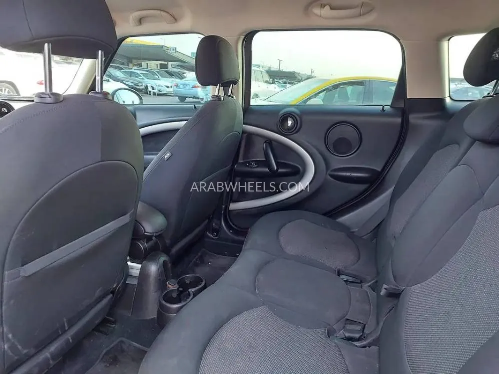 Mini Cooper 2015 for Sale in Sharjah Image-5