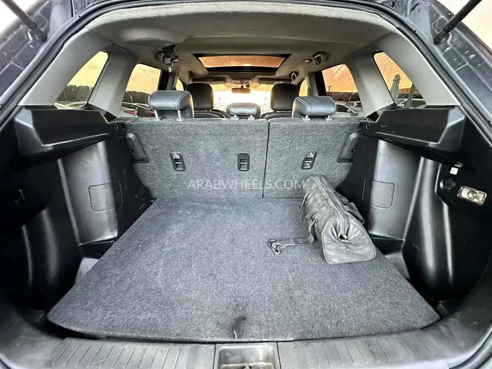 Suzuki Grand Vitara 2017 for Sale in Dubai Image-9