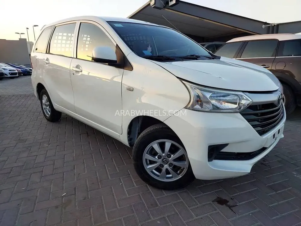Toyota Avanza 2017 for Sale in Sharjah Image-16