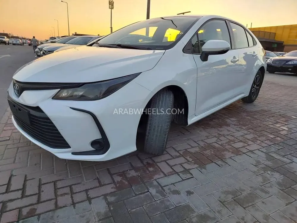 Toyota Corolla 2022 for Sale in Sharjah Image-8