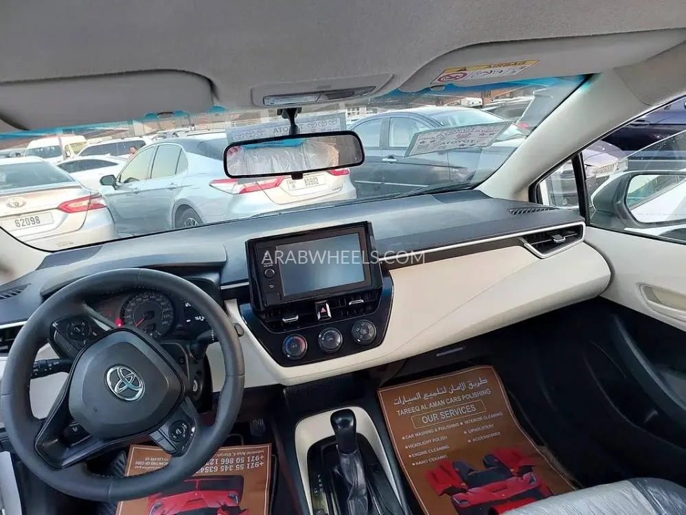 Toyota Corolla 2022 for Sale in Sharjah Image-9