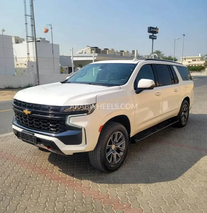 Chevrolet Suburban 2021 for Sale in Sharjah Image-5