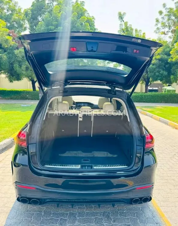 Mercedes Benz GLE Class 2022 for Sale in Sharjah Image-12