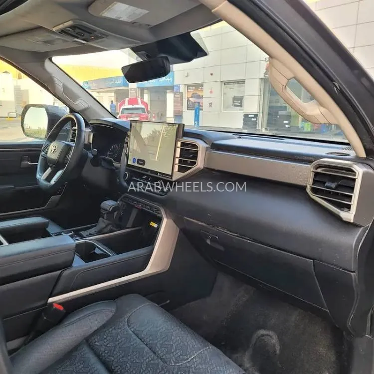 Toyota Tundra 2022 for Sale in Sharjah Image-11