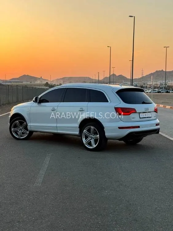 Audi Q7 2016 for Sale in Abu Dhabi Image-17