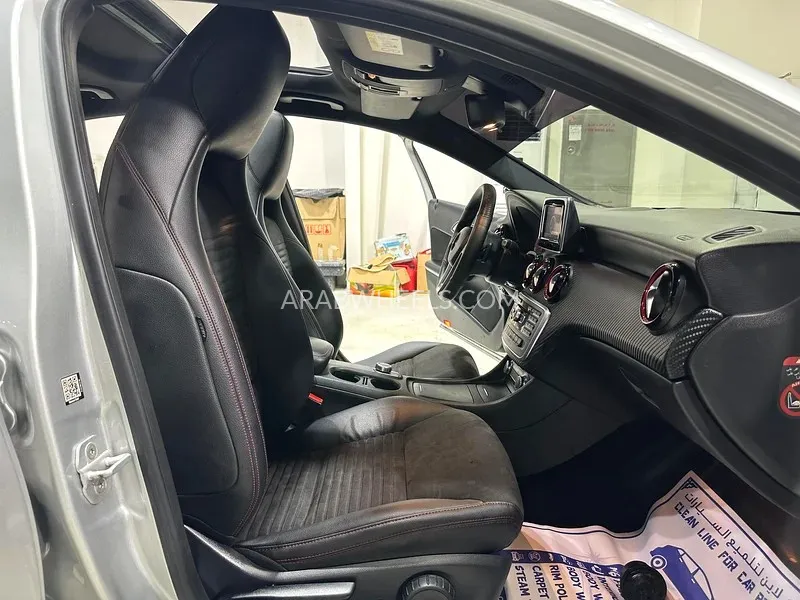 مرسيدس بنز كلاس A 2015 for Sale in أبو ظبي Image-15