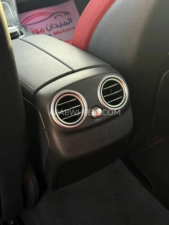 مرسيدس بنز كلاس C 2019 for Sale in أبو ظبي Image-17