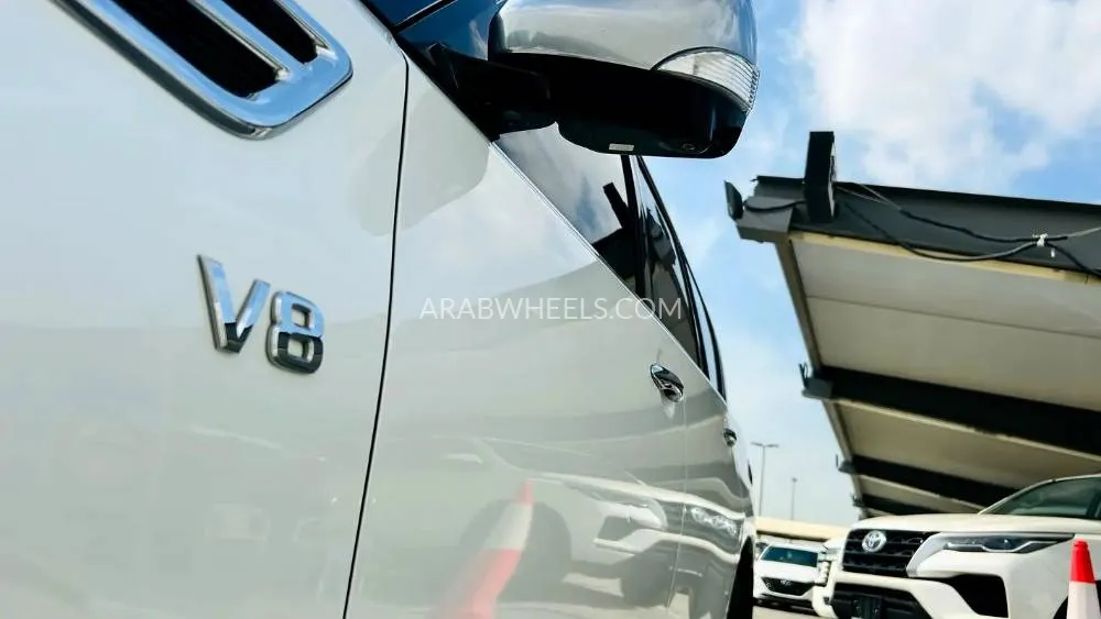 Nissan Patrol 2020 for Sale in Sharjah Image-10