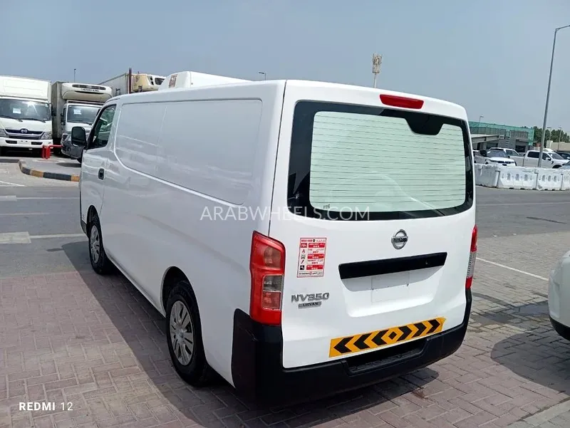 Nissan Urvan 2020 for Sale in Sharjah Image-2