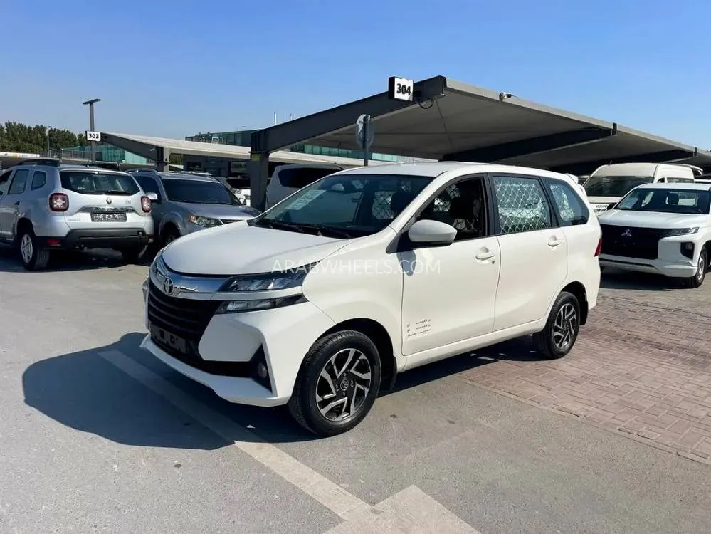 Toyota Avanza 2020 for Sale in Sharjah Image-8