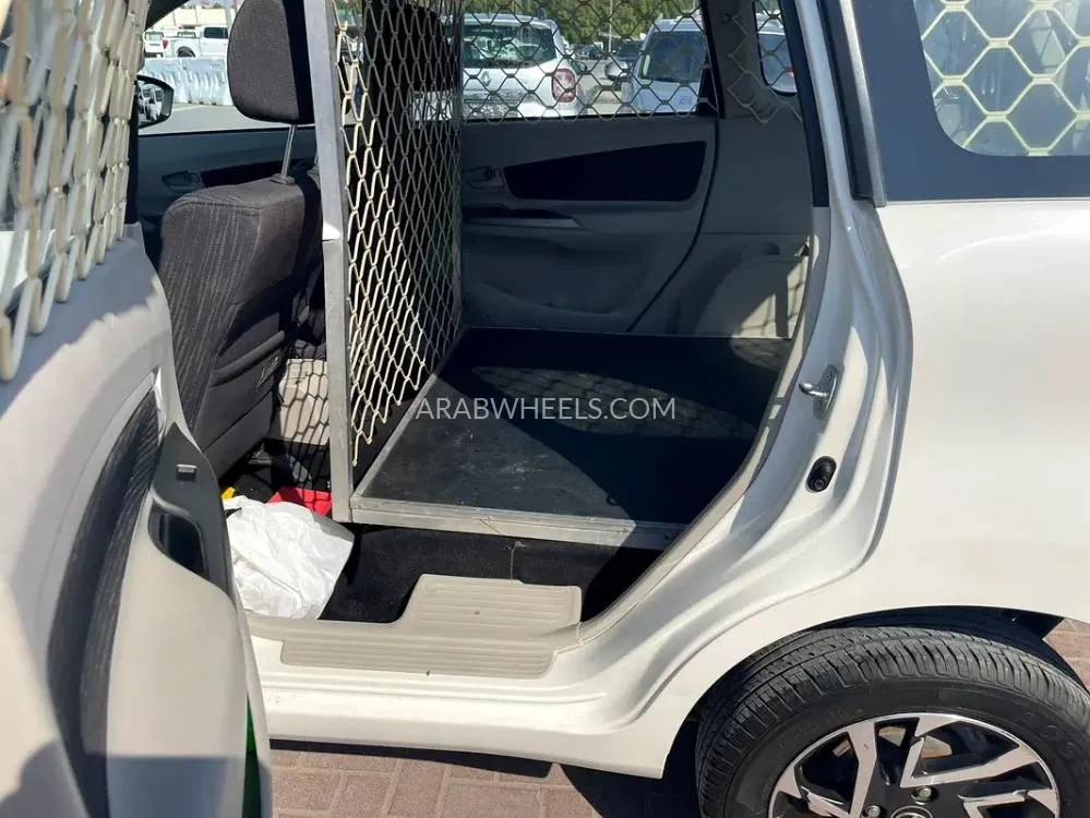 Toyota Avanza 2020 for Sale in Sharjah Image-12