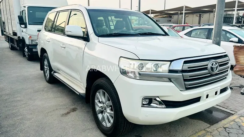 Toyota Land Cruiser 2019 for Sale in Sharjah Image-5