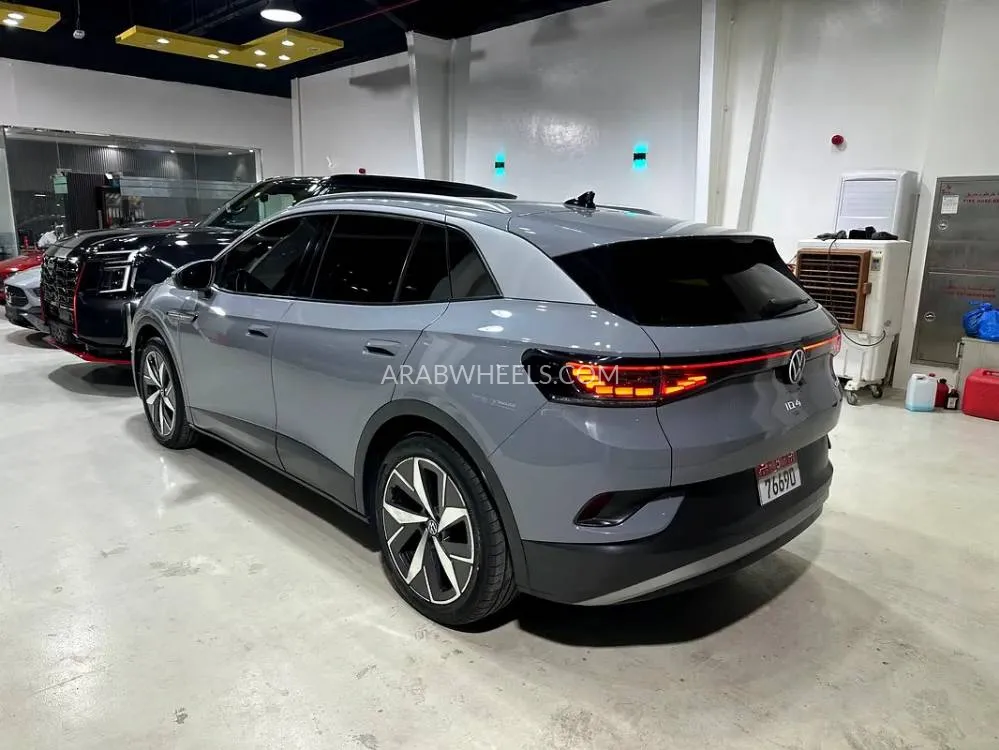  فولكس واجن آي دي. 4 2021 for Sale in أبو ظبي Image-10