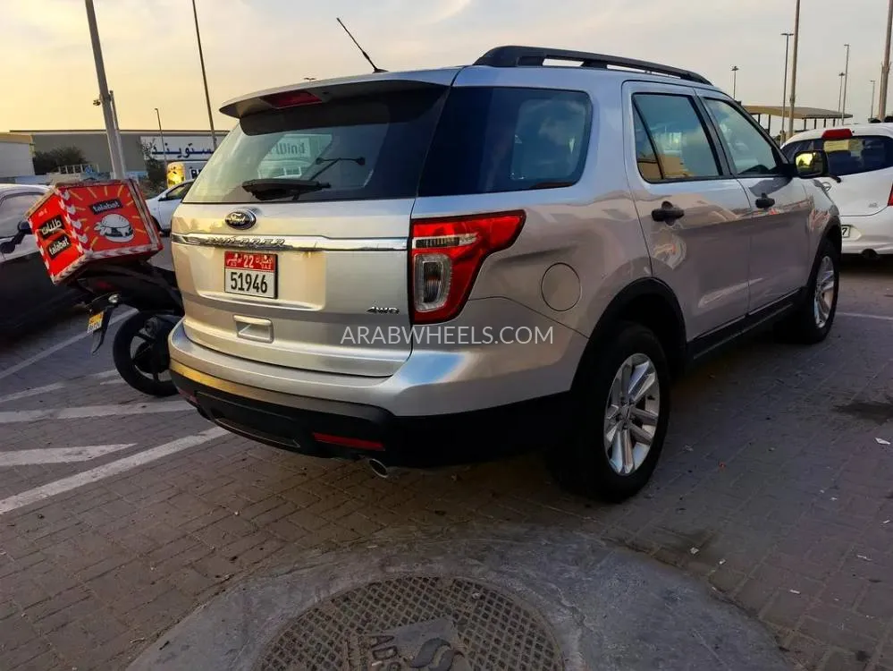 Ford Explorer 2013 for Sale in Abu Dhabi Image-2